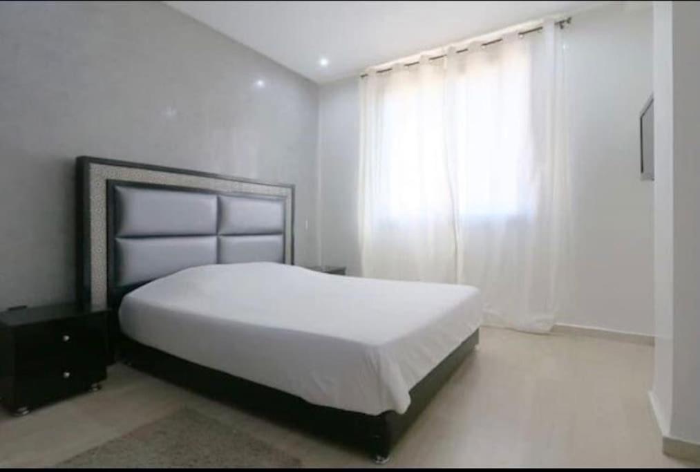 Moderne Appartement T3 A Gueliz Marrakesh Exteriör bild